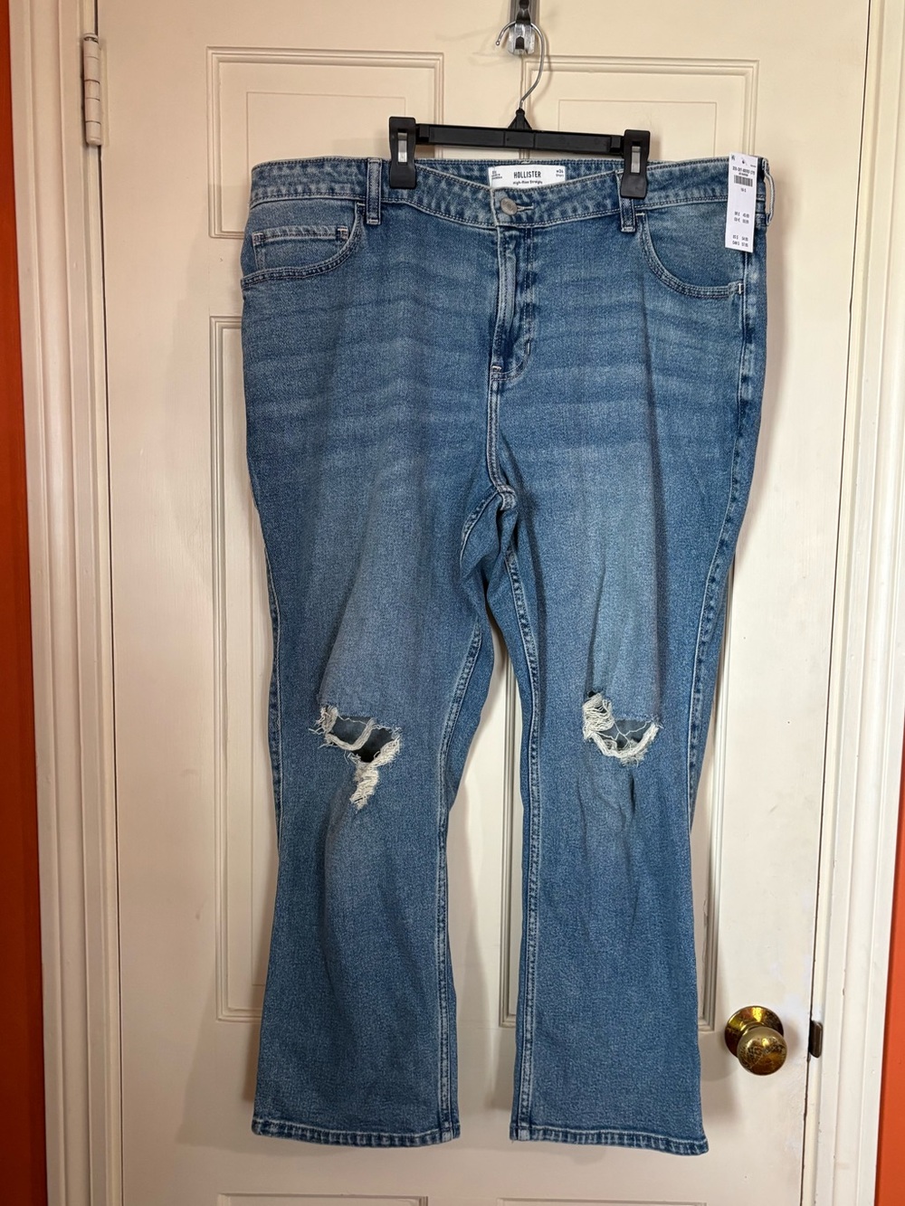 Hollister Jeans Women Hi-Rise Straight Distressed Denim 18 Short New